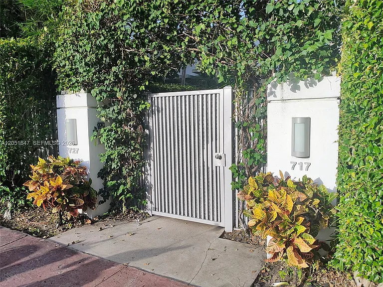 717 Jefferson Ave #6 — Photo 25