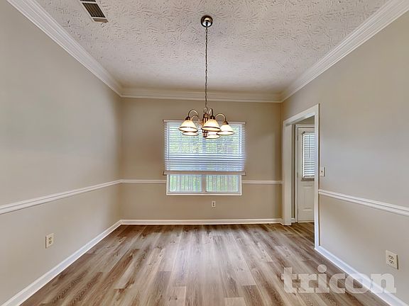 4th image of 1475 Watercrest Cir