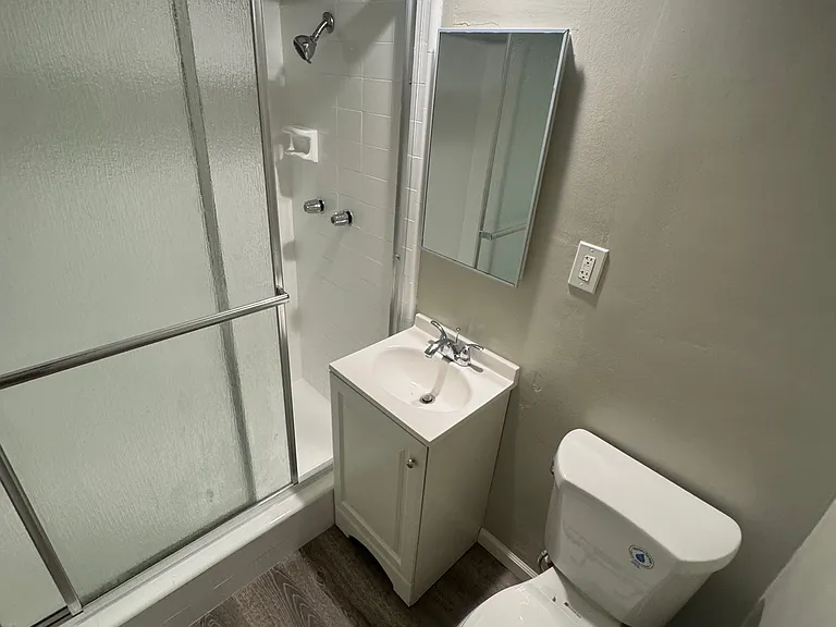 1235 N San Gabriel Ave #15 — Photo 10