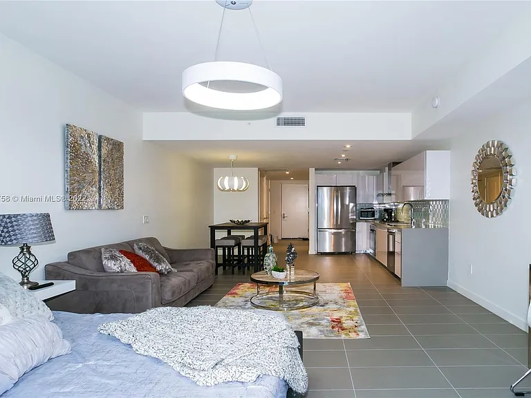 1600 NE 1st Ave #1703 — Photo 8