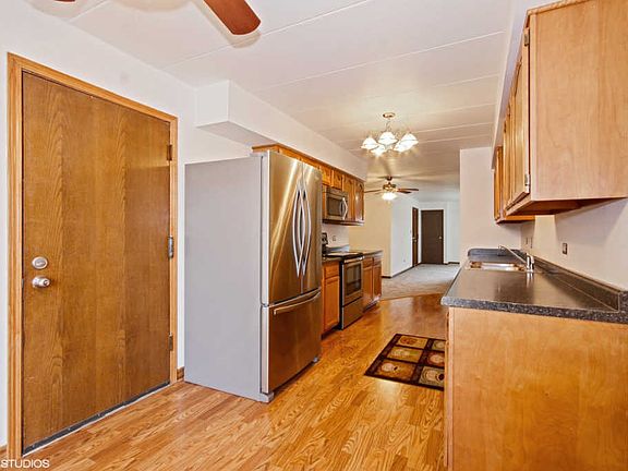 4th image of 15333 Treetop Dr