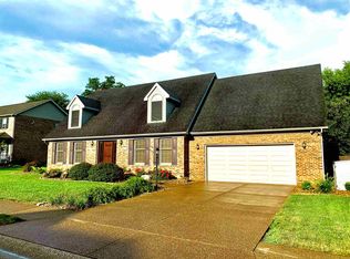 4300 Foxmoor Dr, Newburgh, IN