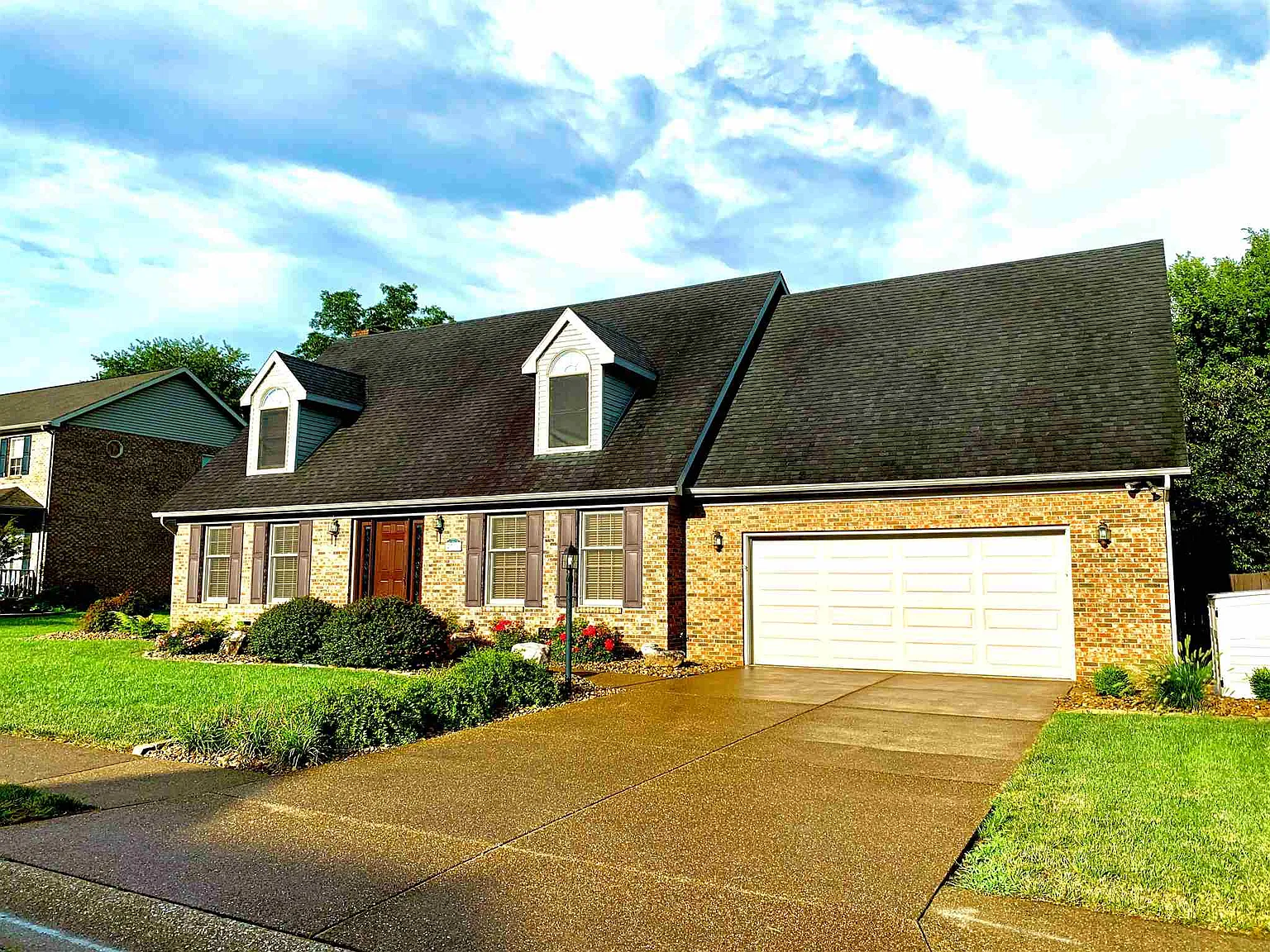 4300 Foxmoor Dr photo 1