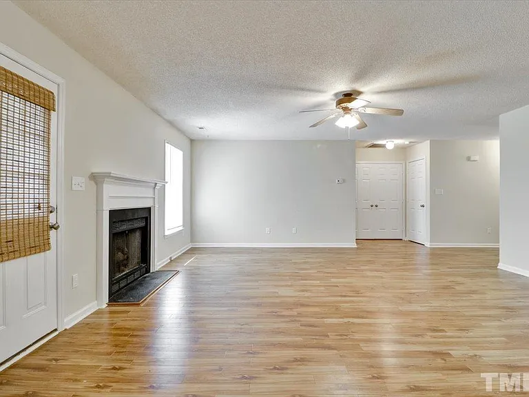 1512 Kempsey Cir — Photo 5