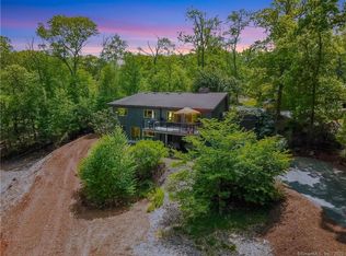 43 Oak Ridge Dr, Haddam, CT 06438