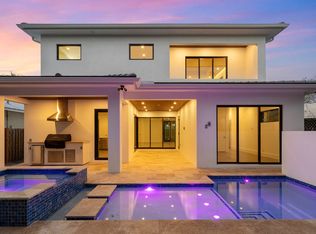 712 SE 7th St #1, Fort Lauderdale, FL 33301