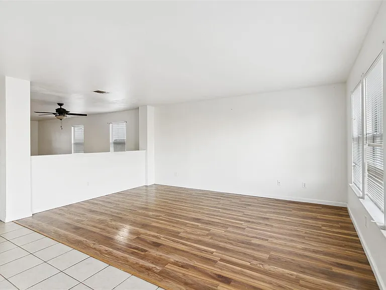 7938 Chatham Springs Ln — Photo 10