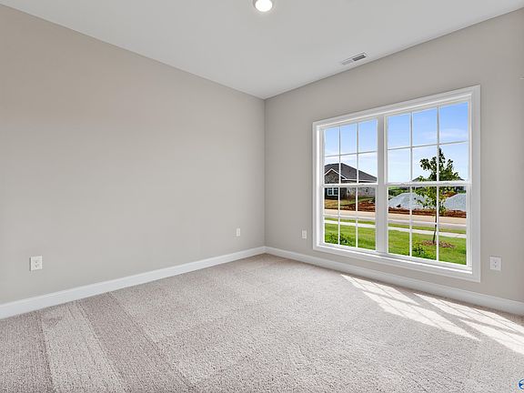5th image of 157 Heritage Lakes Blvd