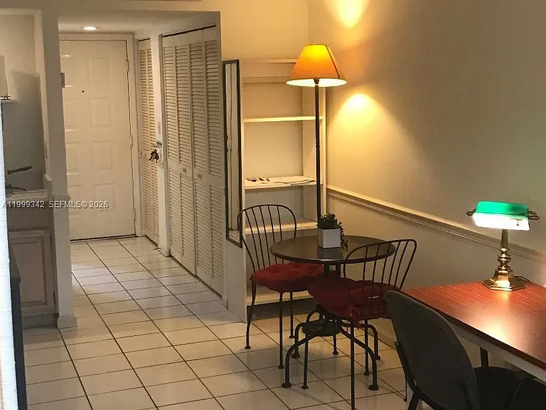 1280 S Alhambra Cir #1111B — Photo 6