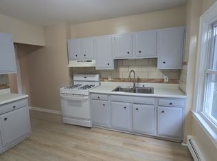 161 Wisner Ave #1R, Middletown, NY 10940