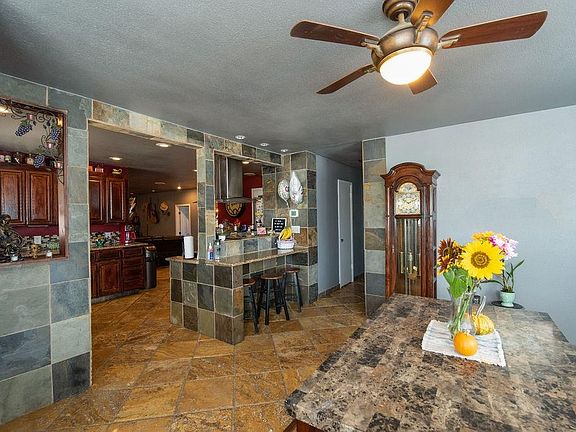 3rd image of 4701 Santa Fe Ave