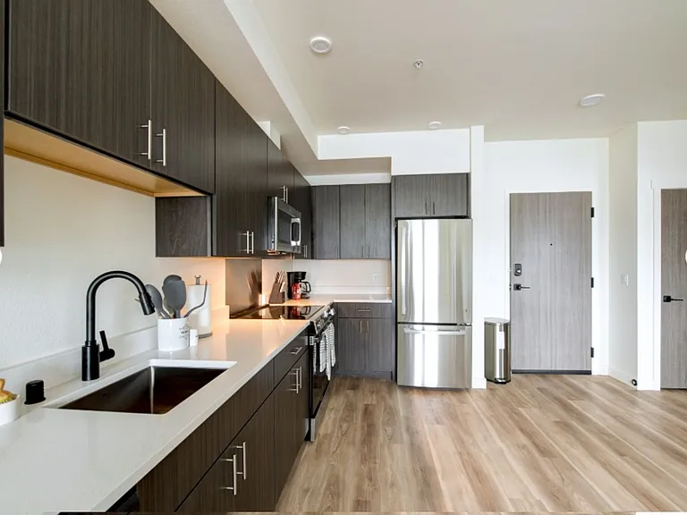 North Hill Millennium 1 — Photo 9