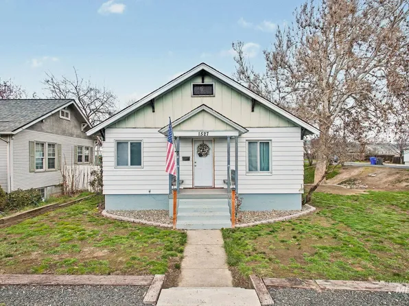 1527 11th Ave, Lewiston, ID 83501