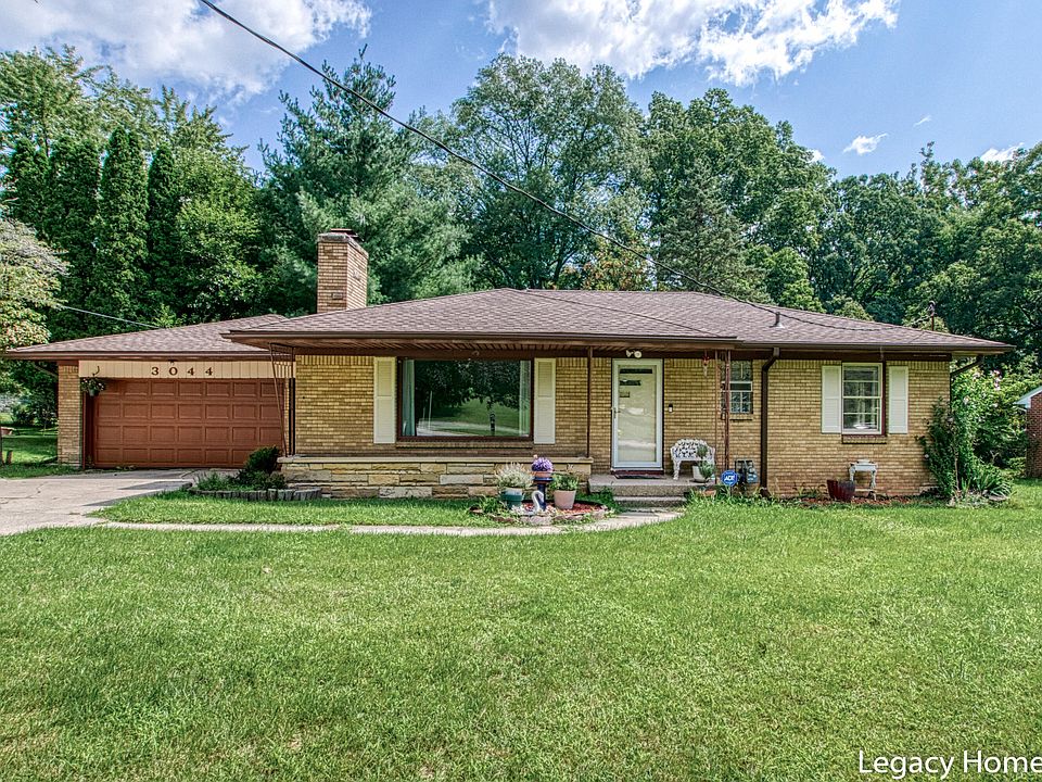 1st image of 3044 Kalamazoo Ave SE