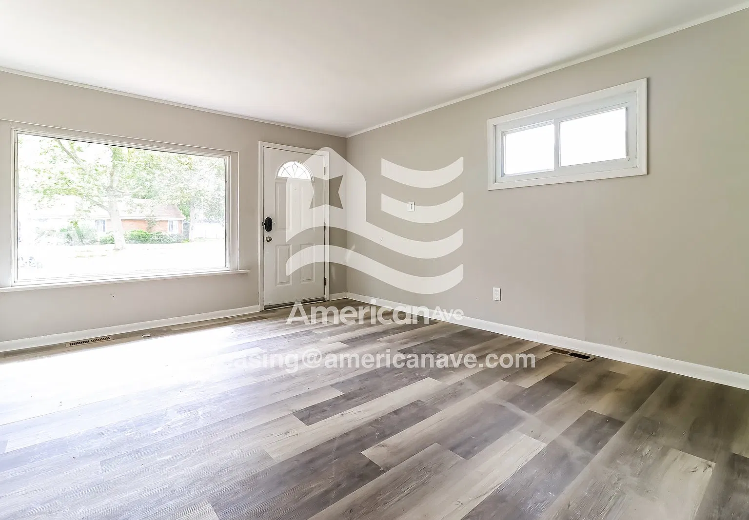 3 bed, 1.0 bath, 1064 sqft, $1,460 — Photo 2