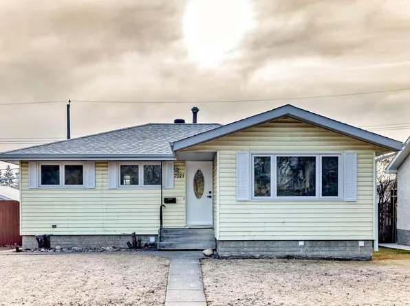 7011 135a Ave NW, Edmonton, AB T5C 2H7