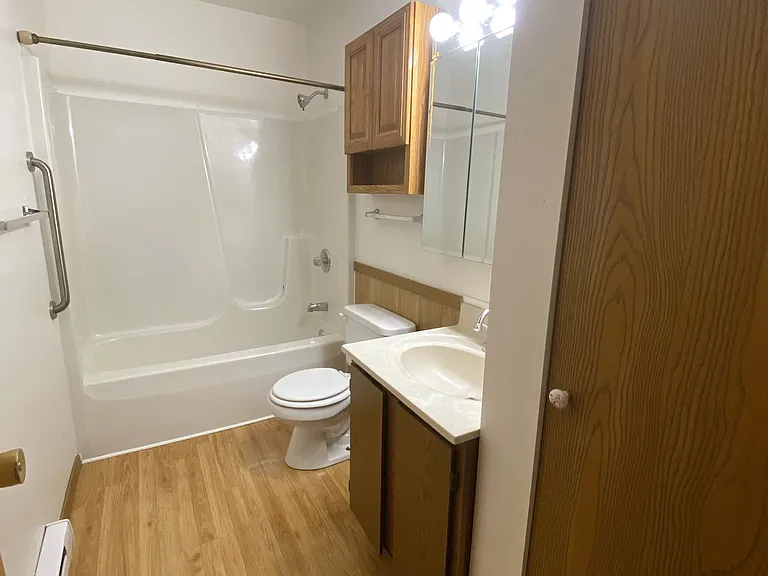 2101 Somerset Dr — Photo 13