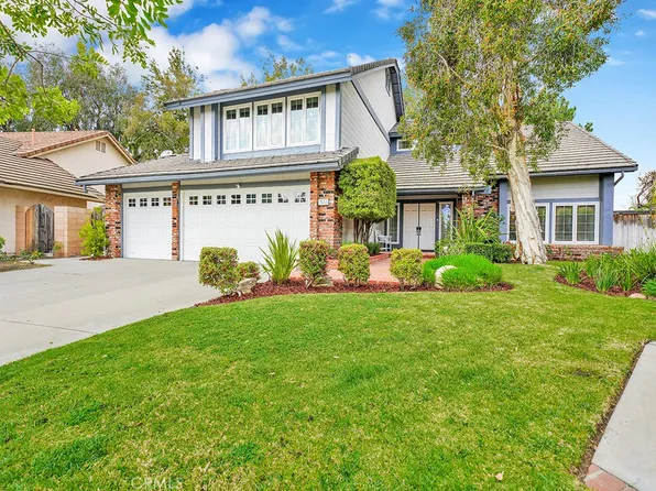 7639 E Lemon Creek Cir, Orange, CA 92869