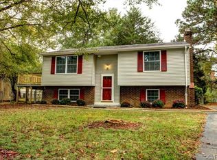 5903 Woodfield Ct, North Chesterfield, VA 23234
