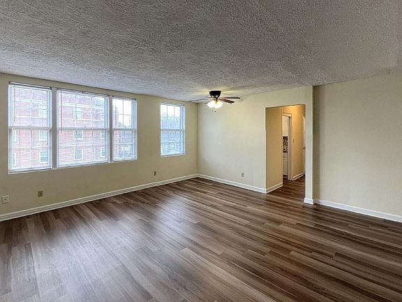 Large Living / Dining Room