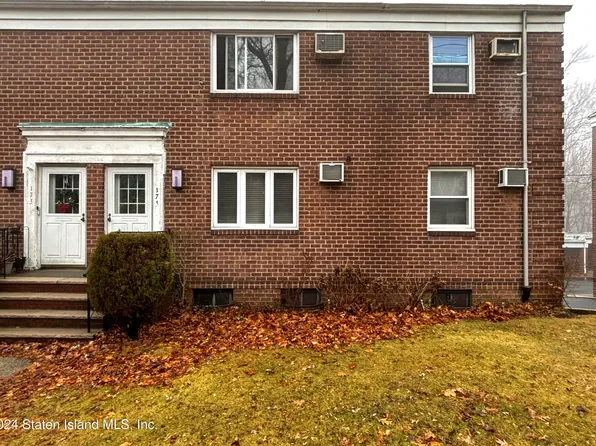 171 Arlo Rd, Staten Island, NY 10301