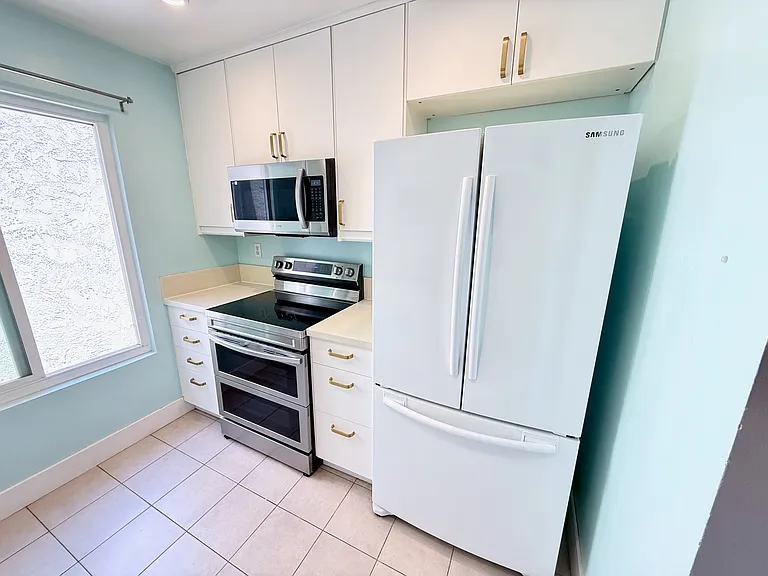 14302 Summertime Ln — Photo 19