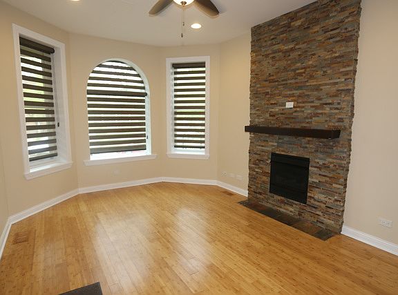 5th image of 4218 N Winchester Ave #1