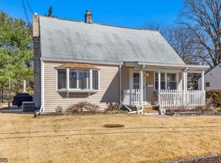 6 4th Ave, Haskell, NJ 07420
