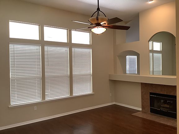 4th image of 349 Chicasaw Ct