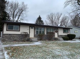 8365 21 Mile Rd, Shelby Township, MI 48317