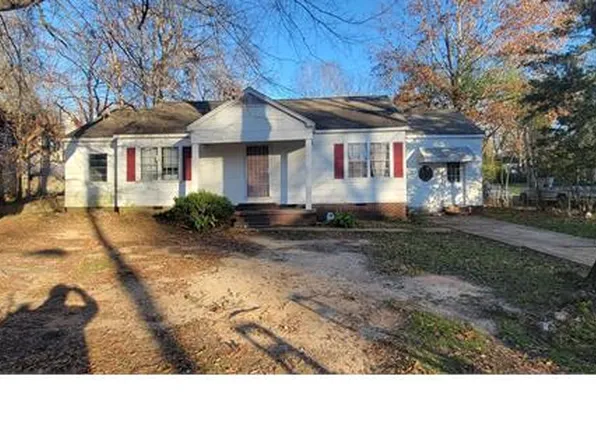 2742 Glenn St, Jackson, MS 39204
