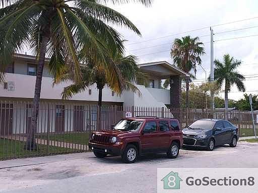 1st image of 18200 NW 20th Ave #31