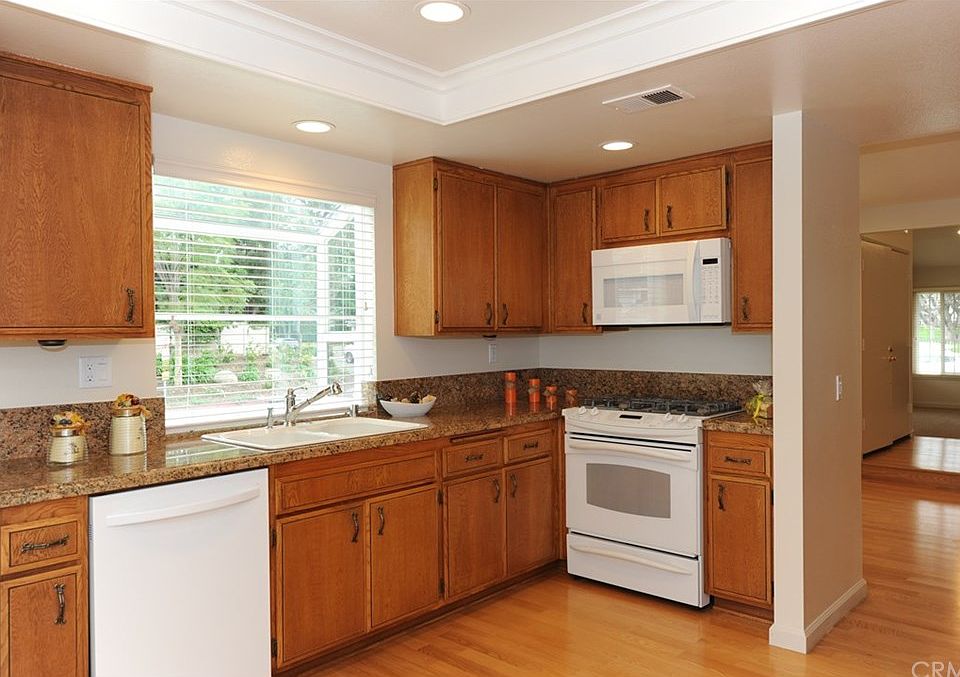 21 Marigold Irvine, CA, 92614 Apartments for Rent Zillow