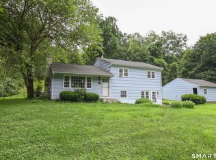 9 Hillside Court, Brookfield, CT 06804