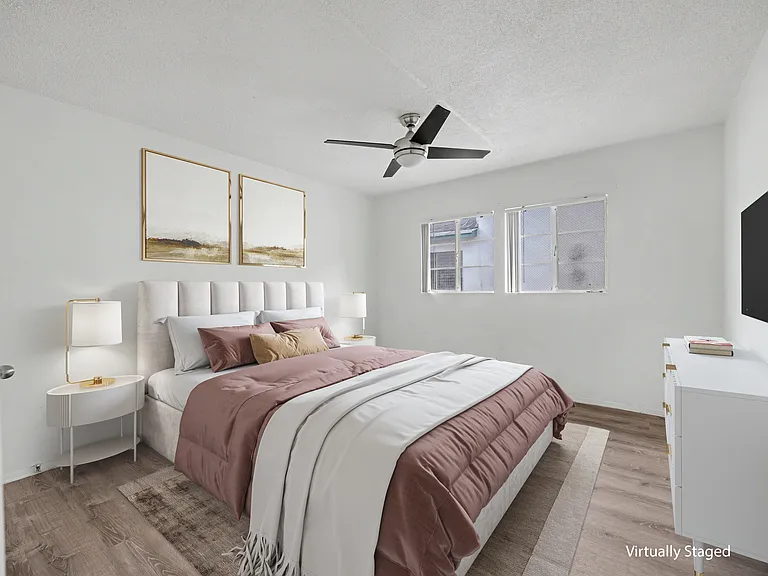 1037 N Curson Ave #7 — Photo 19