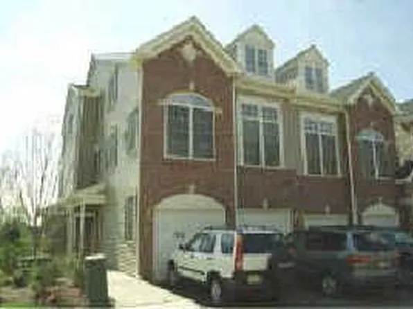 102 Donato Cir, Scotch Plains, NJ 07076