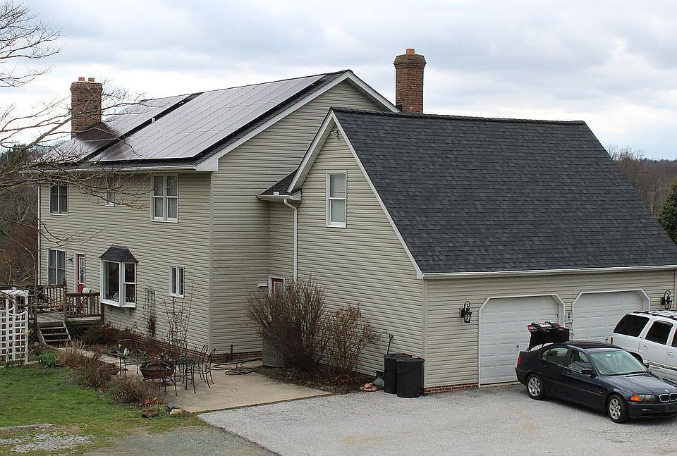 2nd image of 4010 Rustin Dr