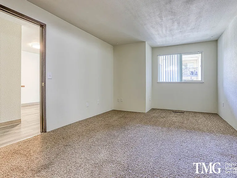 The Illahee Apartments — Photo 47
