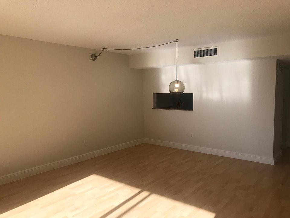 1st image of 8615 NW 8th St APT 222