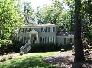 300 Martin Ridge Ct, Roswell, GA 30076