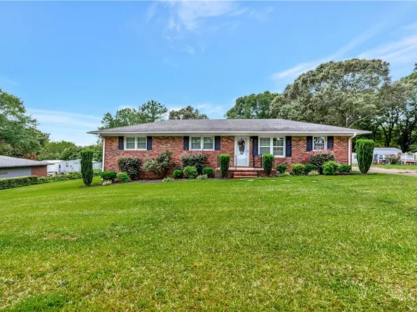 504 E Green St, Iva, SC 29655