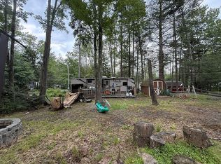 20 Geronimo Trl, Newfoundland, PA 18445