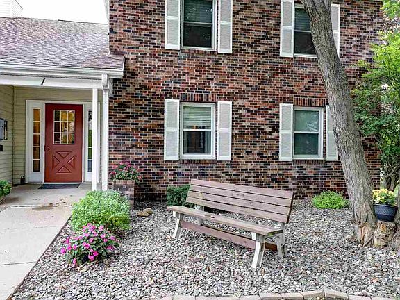 2nd image of 3144 Westhill Dr