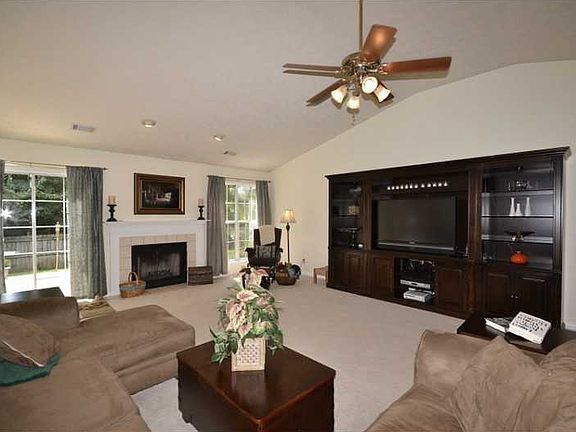 5th image of 4965 Timberbridge Ln
