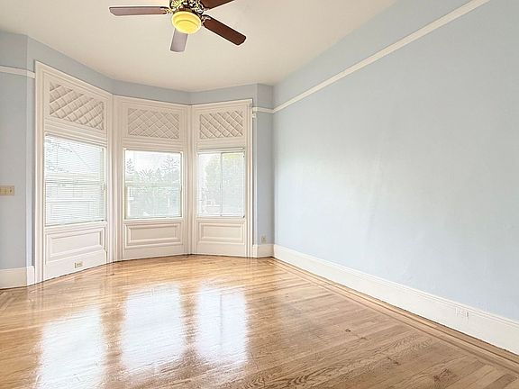 2nd image of 3034 Capp St #3034