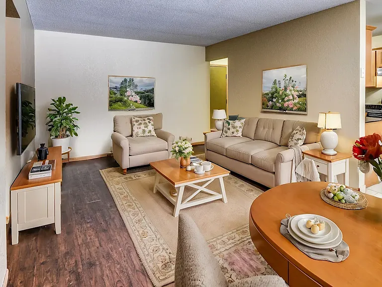 Gateway Commons — Photo 3