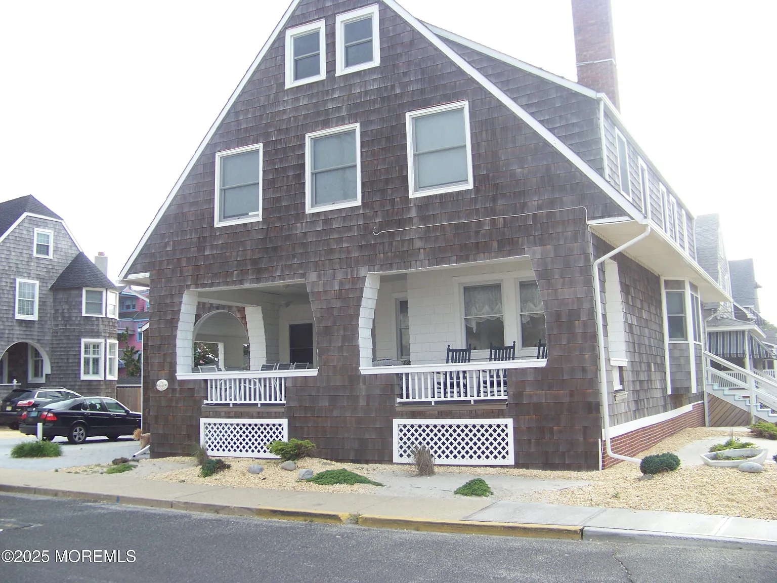 7 bed, 2.5 bath, 3092 sqft, $40,000 — Photo 1
