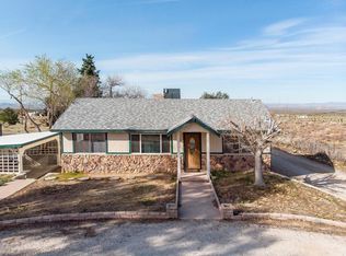 21265 Fort Tejon Rd, Llano, CA 93544