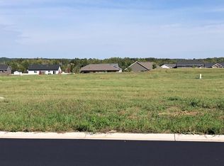 208 Woolgrass Way, Avon, MN 56310