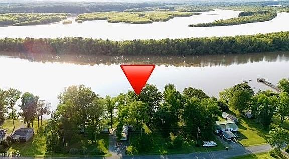 5th image of 1594 Riverview Blvd #25-26